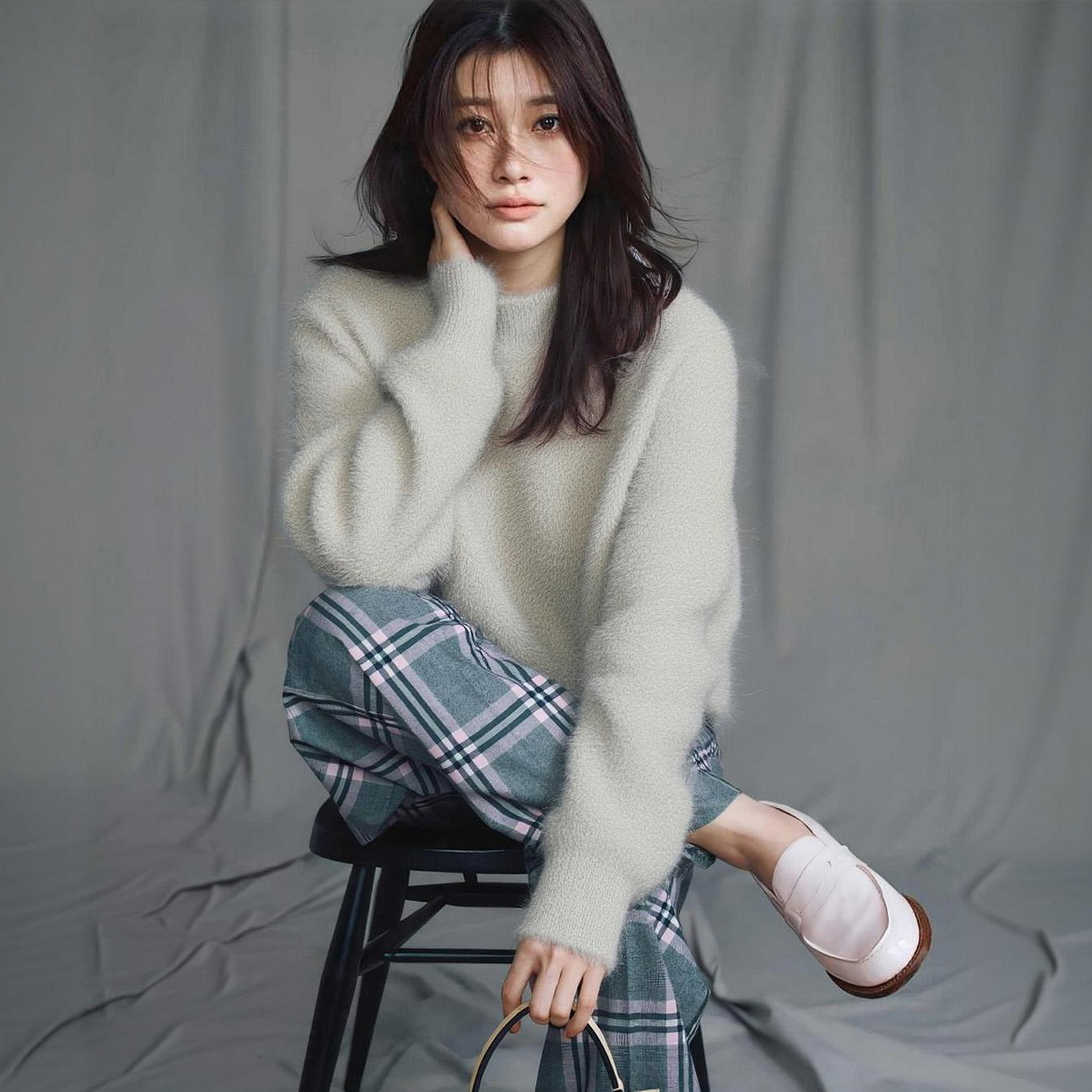 bulingbuling的夺目璀璨！上身惊艳！轻柔温暖金葱点缀半高领毛衣