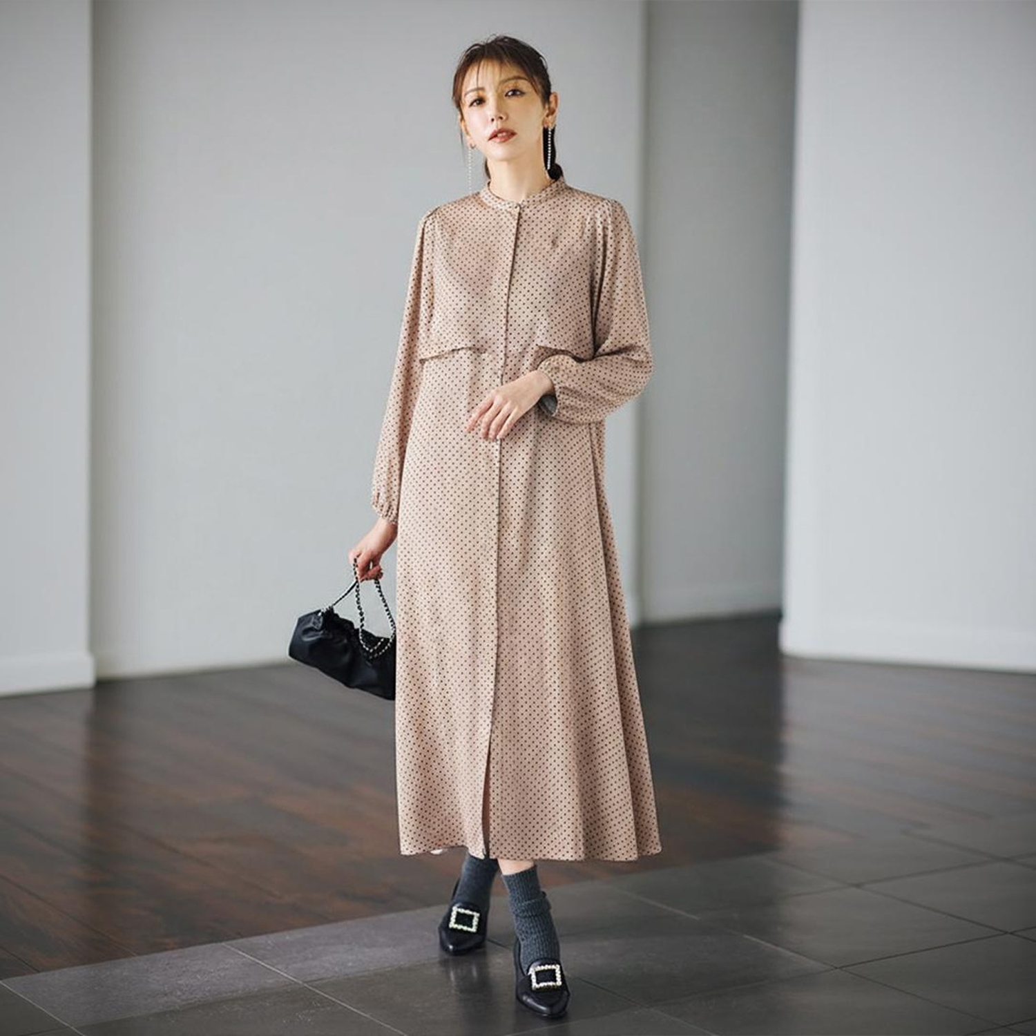 代1700+L0un1e 法式复古MIU系波点 光泽缎面假两件优雅衬衫连衣裙