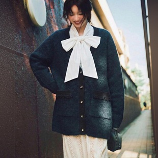 诗意雅美~Be@ms家超人气 精致香风配色流苏口袋羊毛V领针织开衫