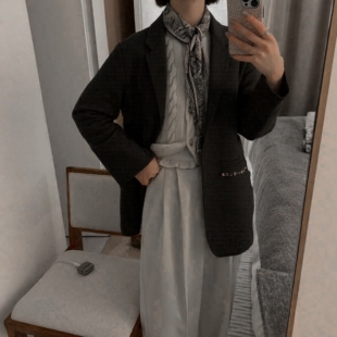 e@ph1展示会人气款 外套 淡色系女子客供提花暗纹随机纽扣轻薄西装