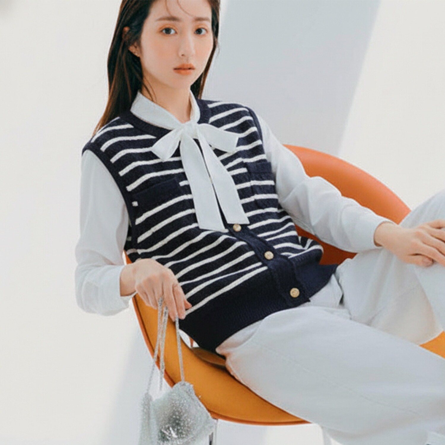 精致叠穿公式 23Q 法式小香 优雅气质珍珠单排扣流苏针织马甲外套