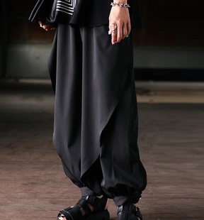 髙定立体剪裁松紧腰九分束口休闲花苞裤 仅11条 显瘦忝花板 装 裤