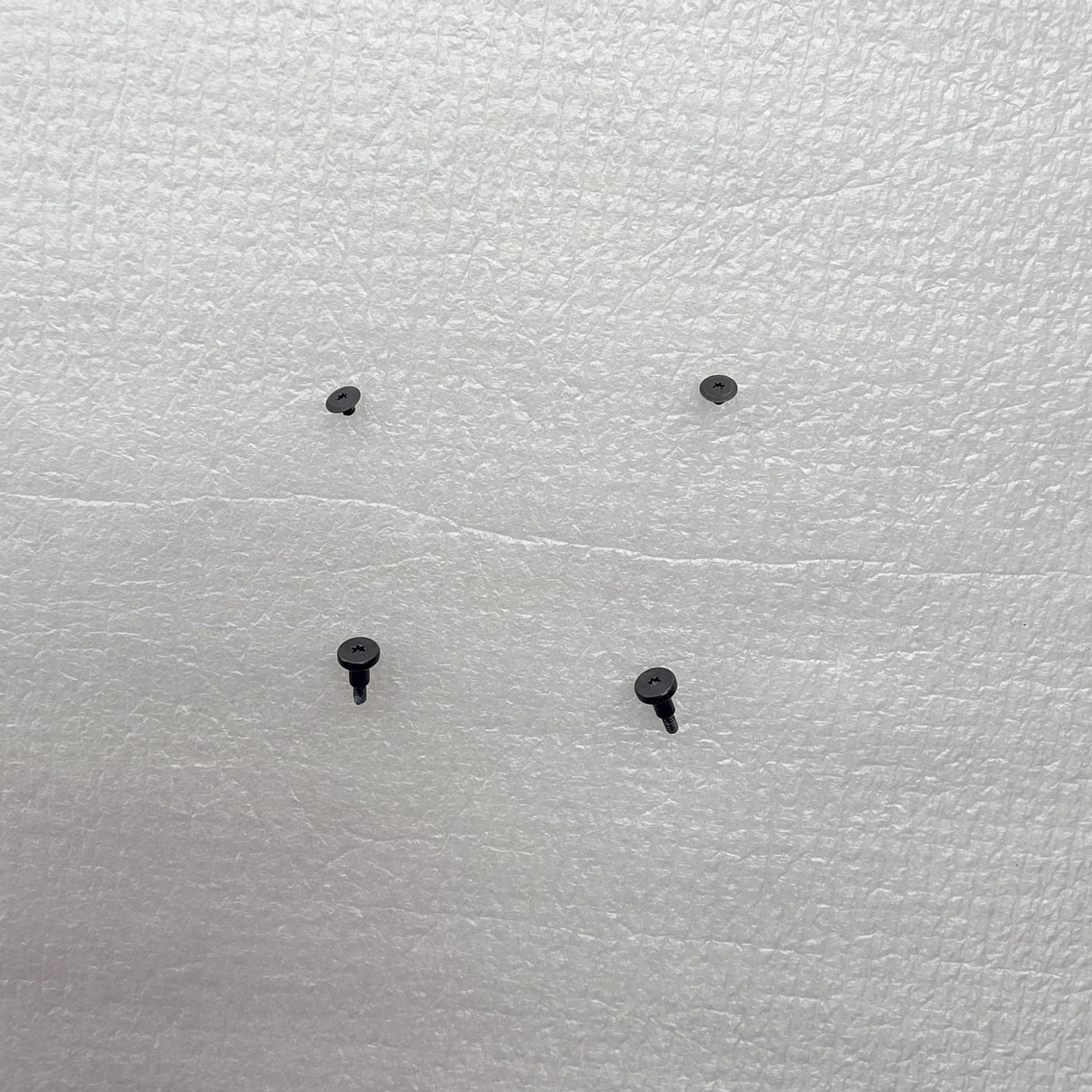 适用苹果MacminiM4风扇螺丝