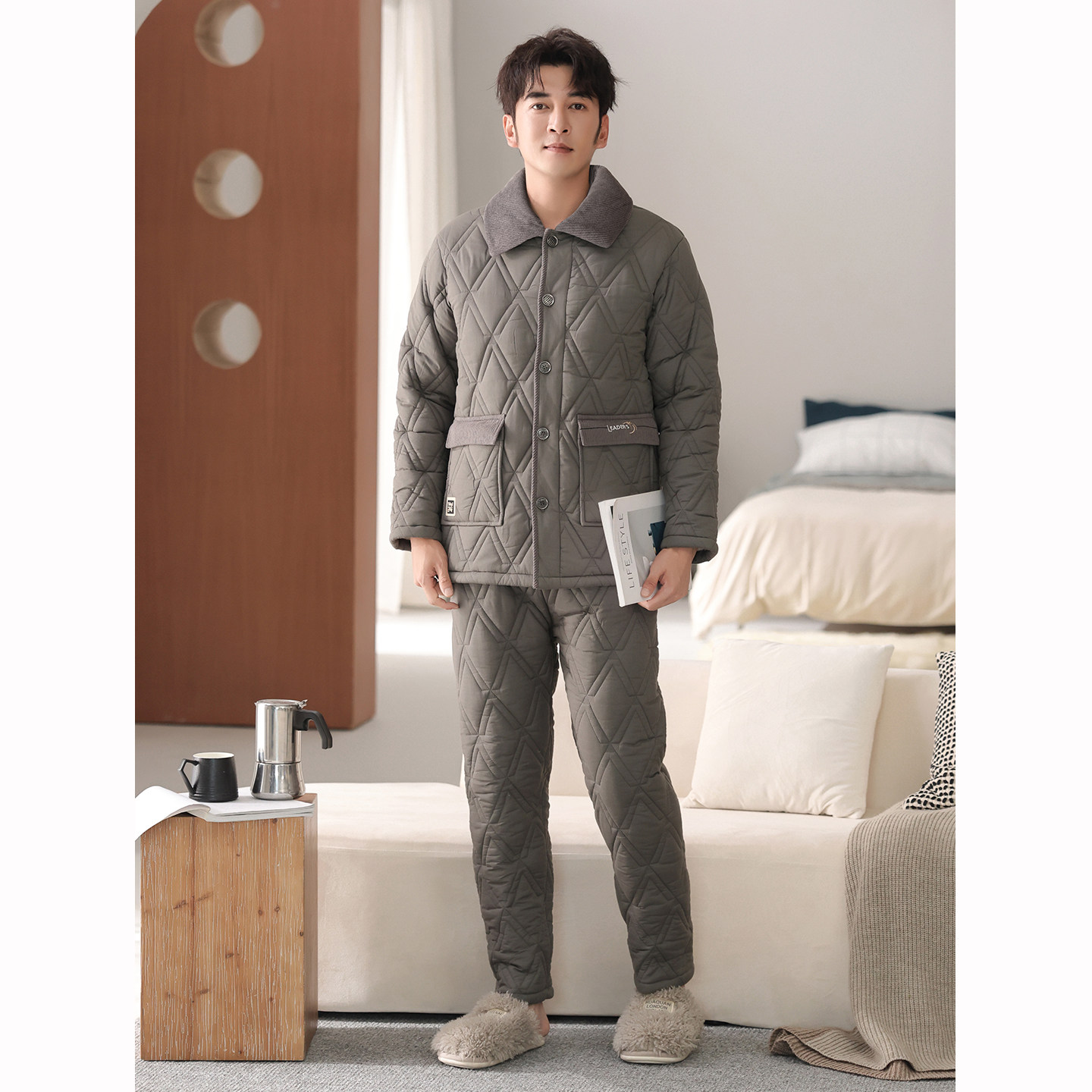 男士睡衣2025冬季新款纯棉珊瑚绒夹棉三层加厚冬天宽松棉袄家居服