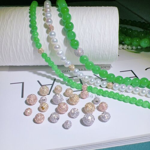 纯18K金隔珠钻石珠子翡翠珠手链