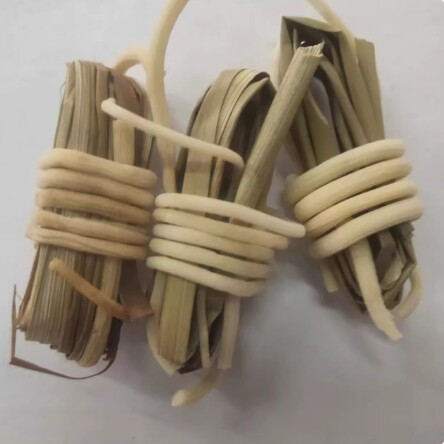 灯芯草  虎须草 灯草 灯心草 1扎300个=38元包邮 中草药材