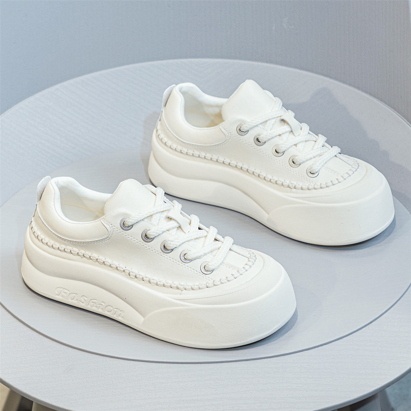 首谷正品厚底小白鞋女2026春季新款显脚小百搭爆款真皮运动休闲鞋