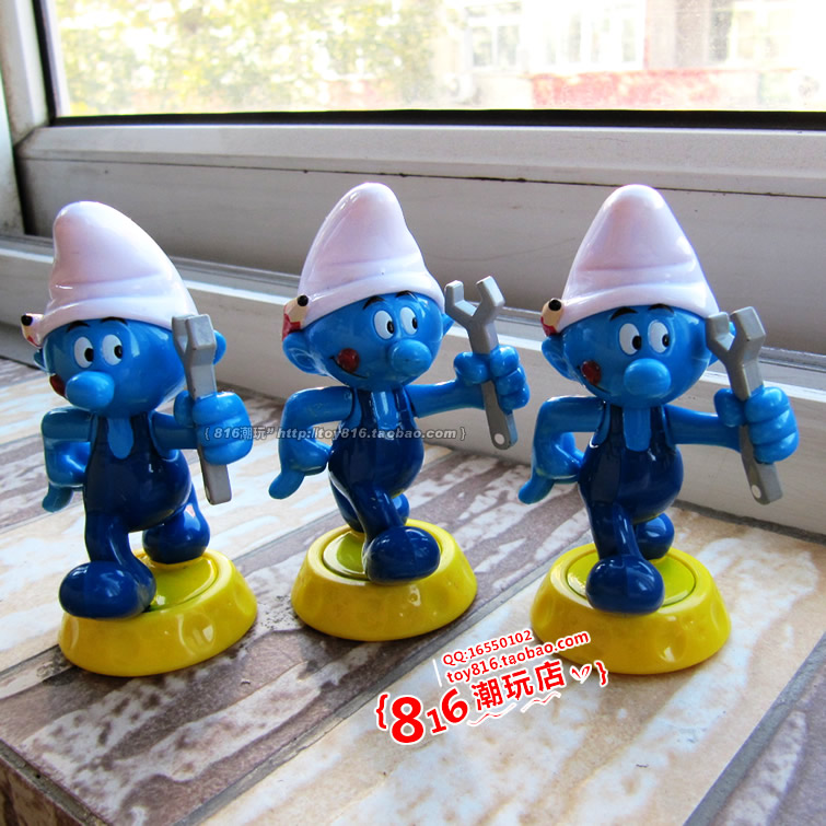 正版Smurfs蓝精灵公仔灵灵修车公仔9CM车载玩具佳选