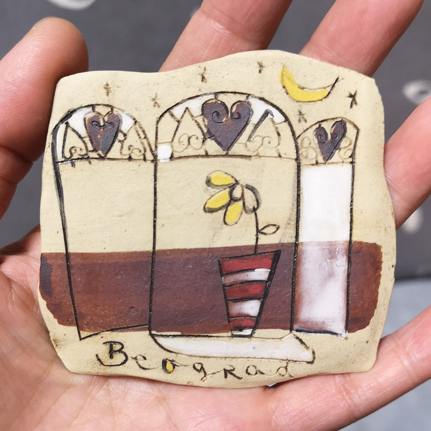 SERBIAN LOCAL BRING BACK BELGRADE CHARACTERISTIC HAND-PAINTED TERRACOTTA FRIDGE MAGNETS