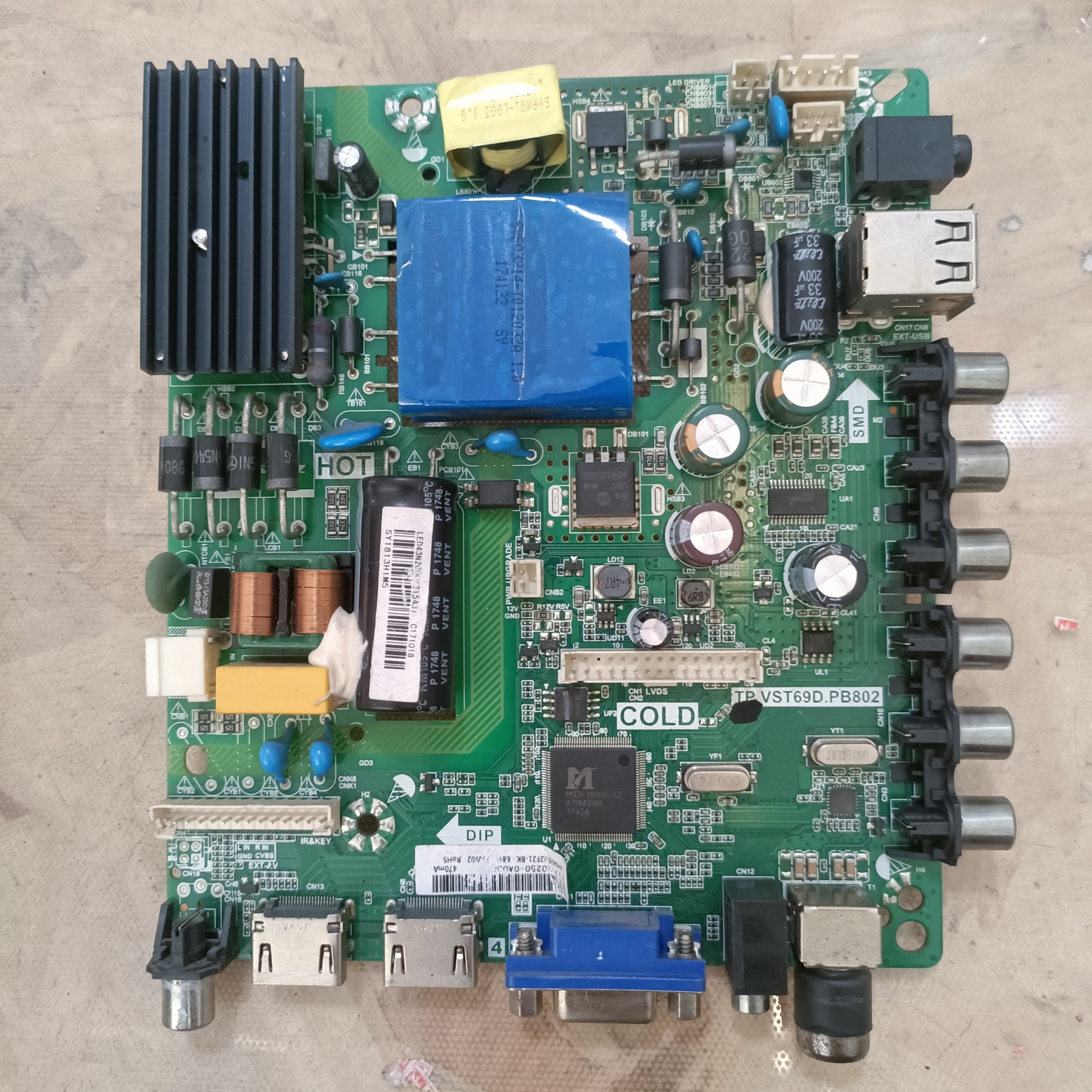 原装海信LED43N2000 主板 TP.VST69D.PB802 屏JHD426N2F21-BK