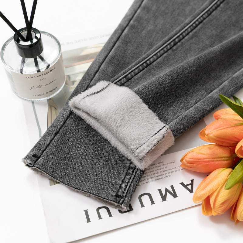 Real shot Plush jeans women look slim in autumn and winter
