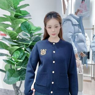 Teenie Weenie女士简约时尚针织衫TTCK251201P