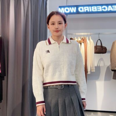 太平鸟女士简约时尚套头衫A3EEE424H