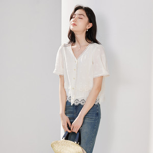 香影法式白色刺绣镂空衬衫开衫女2025夏新款v领花边拼接短袖上衣