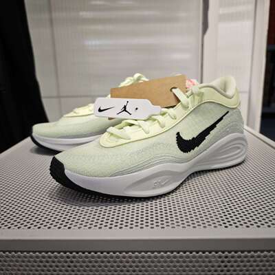 Nike耐克男士时尚缓震篮球鞋FJ7808-701