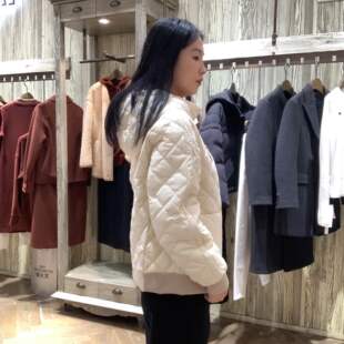 LanaFaY 女士简约时尚羽绒服L3D915