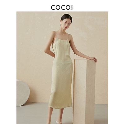 COCOCOZI吊带连衣裙夏季无袖女中长款波点舒适性感内搭吊带裙211CP20