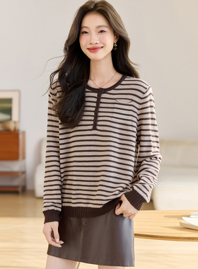 KCOR【45%棉】女士秋季针织毛衣圆领宽松慵懒风条纹拼色薄款上衣9K0J056897
