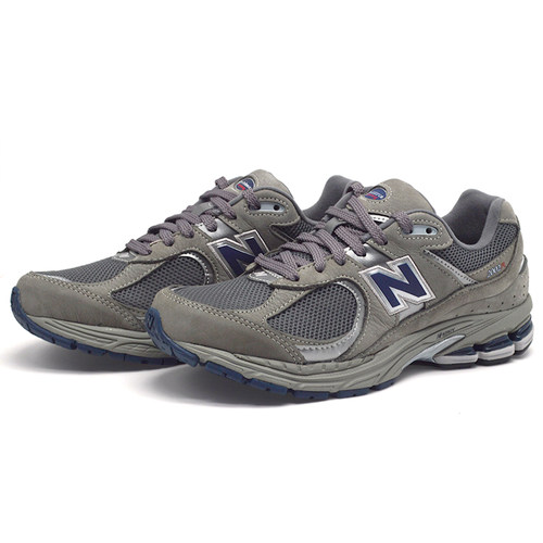 New Balance 男女同鞋NB2002R系列