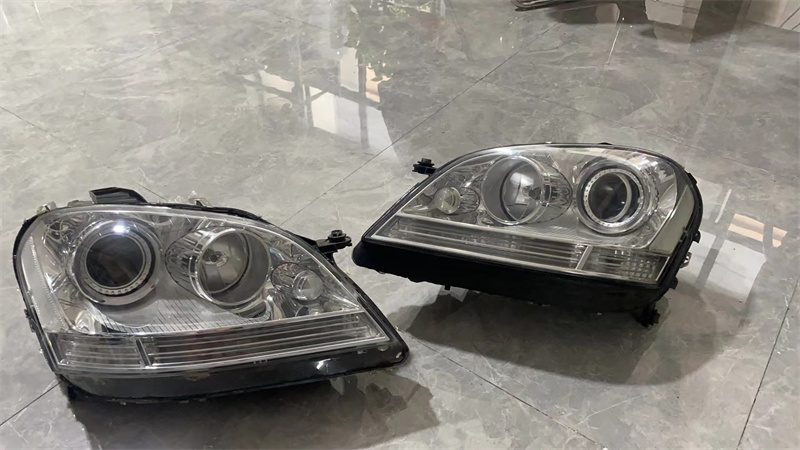 奔驰ML350大灯总成W164