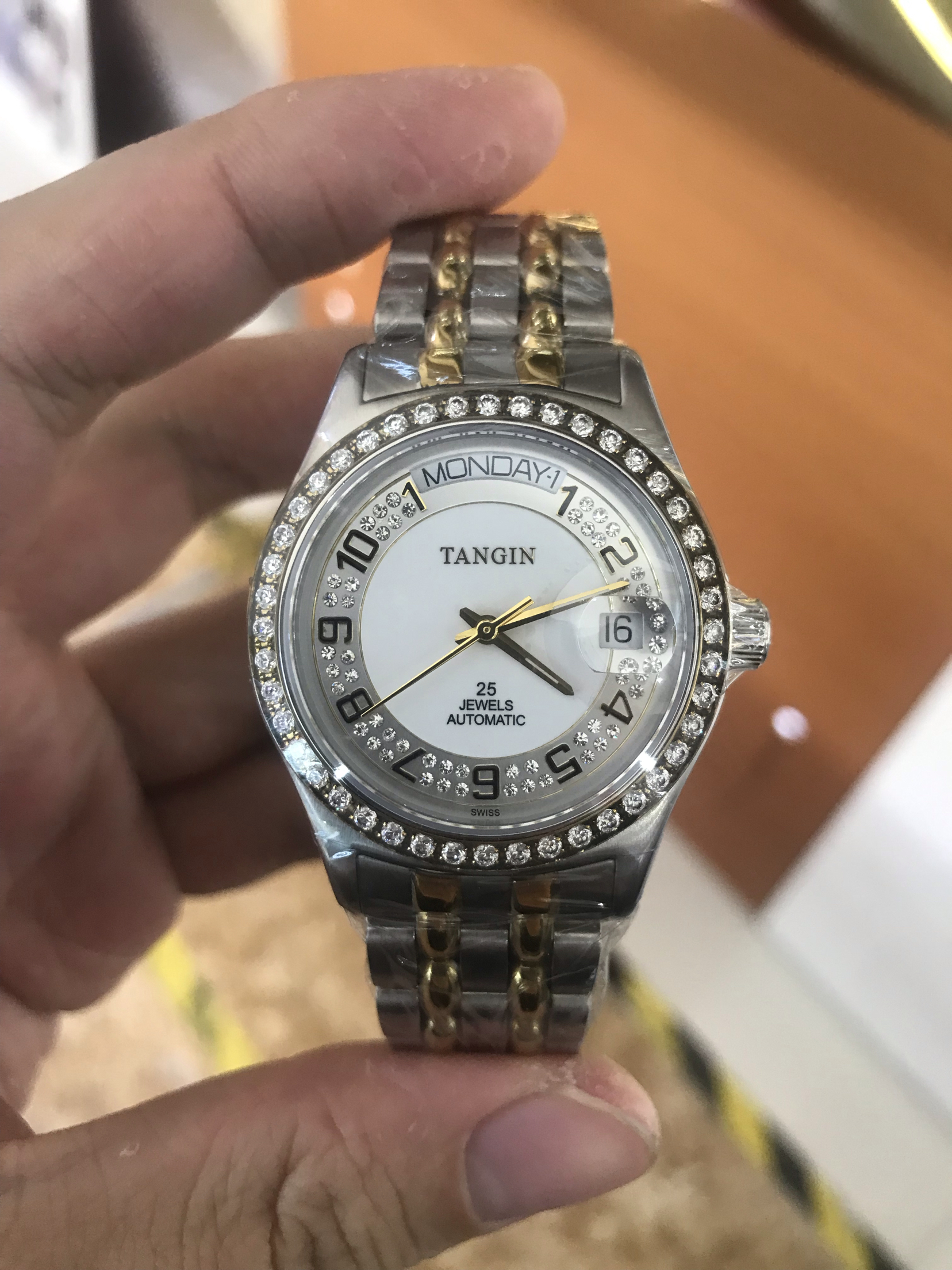 瑞士天骏品牌全自动机械表简约满钻防水机械表流行女白色 2143