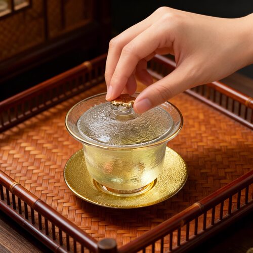 新中式锤纹玻璃三才带盖茶碗