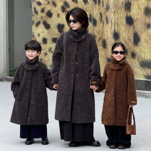 亲子装一家三口母子冬季仿皮草颗粒皮毛一体大衣长款女毛绒外套厚