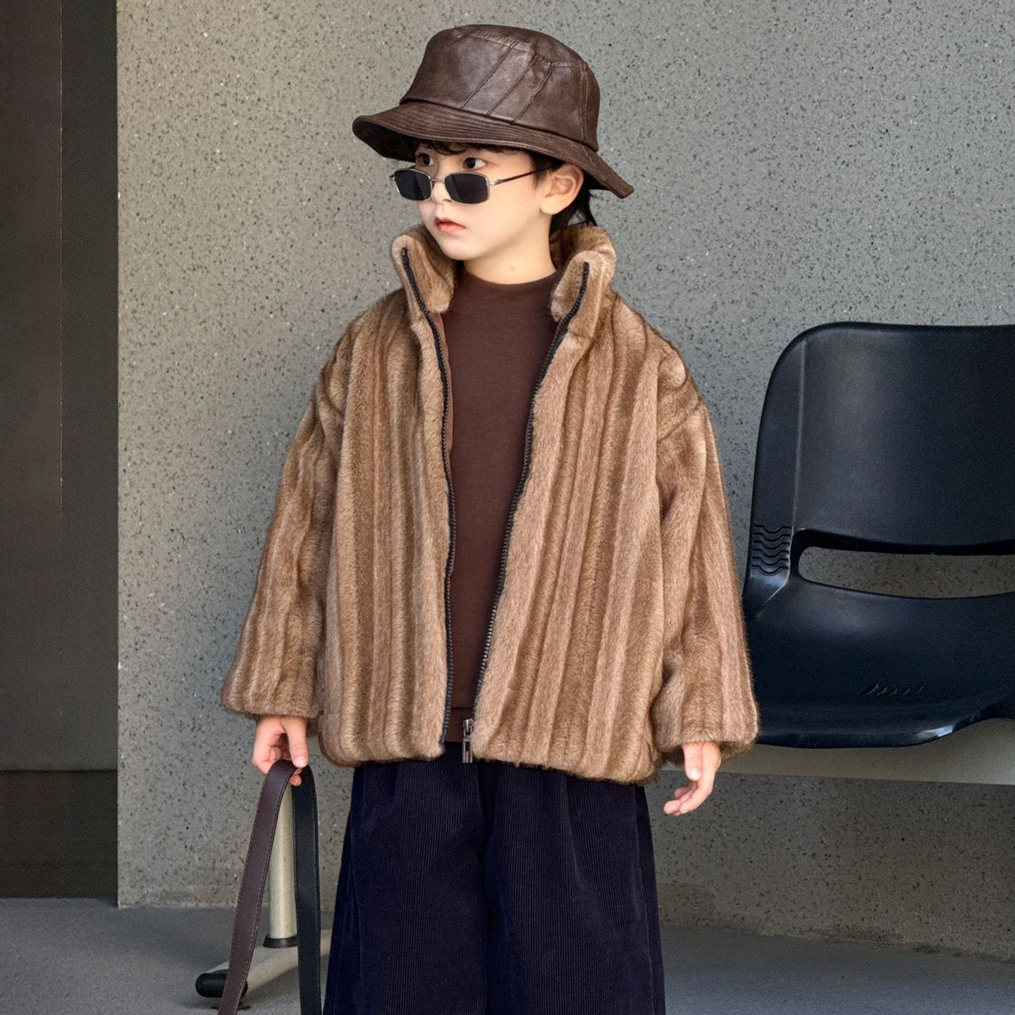 男童加厚冬款毛毛外套时尚爆款