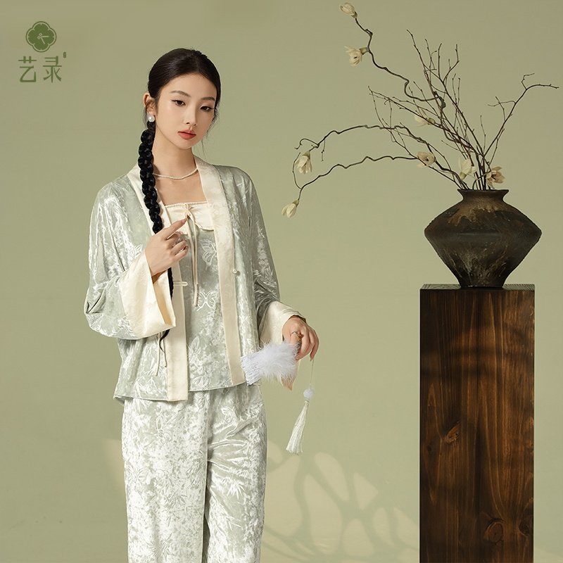 艺录新中式家居服 秋冬中厚金钻绒带胸垫汉服复古国风睡衣女3件套,女士内衣/男士内衣/家居服,睡衣/家居服套装,淘宝优惠券,粉丝福利购,淘宝优惠卷