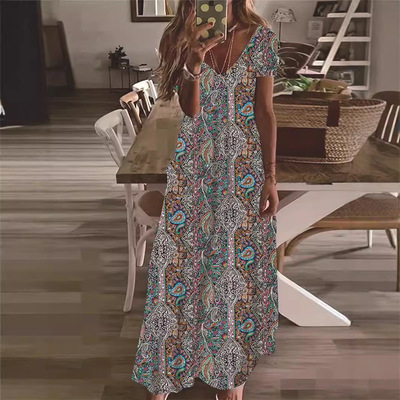 2024欧美春夏新款V领长裙碎花印花大摆连衣裙