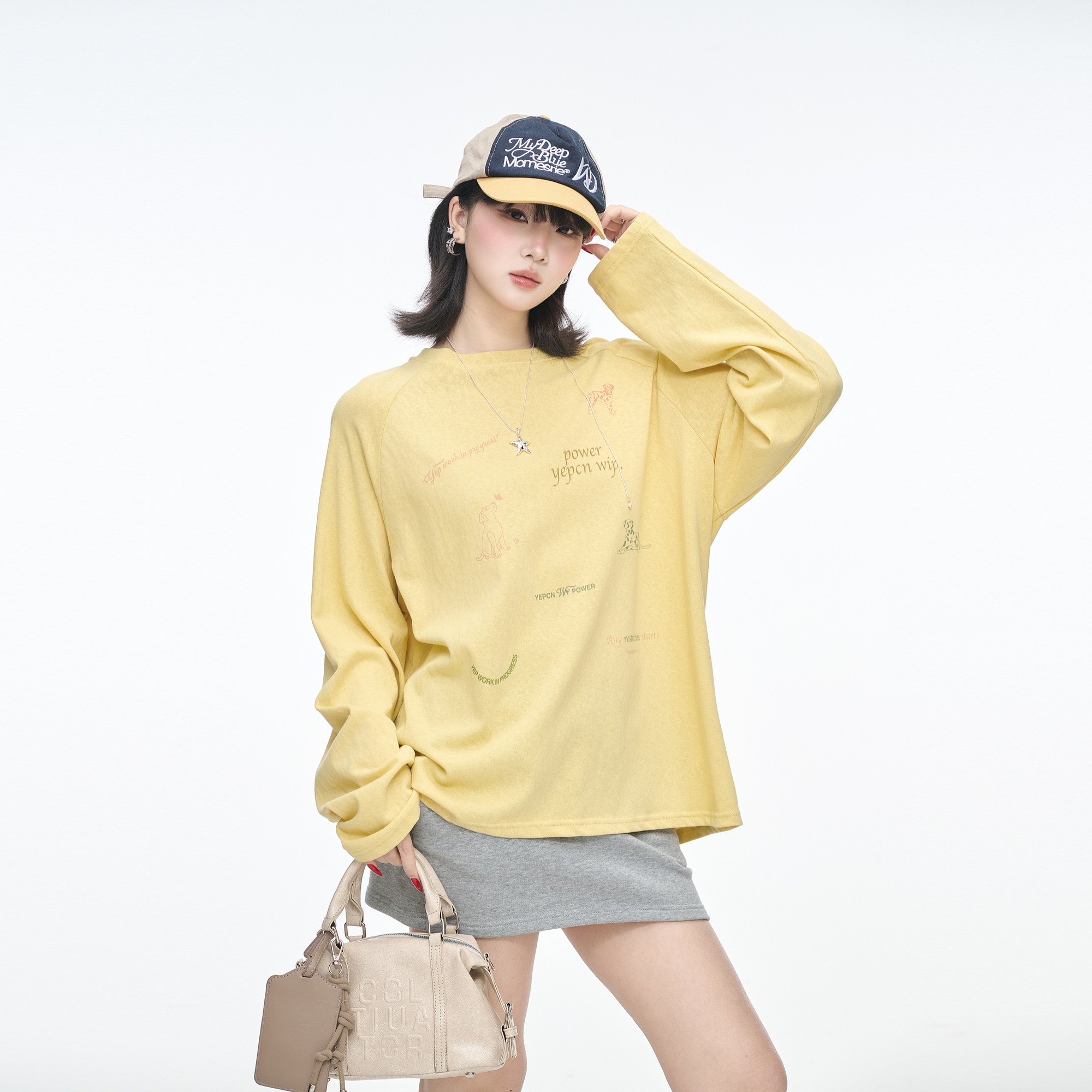 美式复古印花圆领长袖t恤女春季新款薄款插肩袖罩衫宽松套头上衣