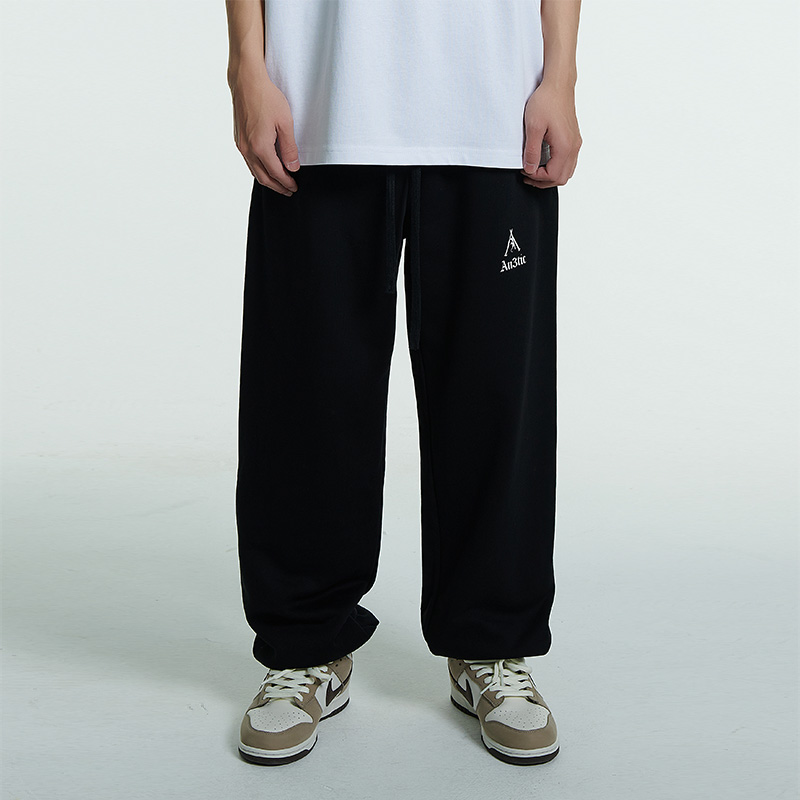 AU3TIC字母LOGO印花卫裤