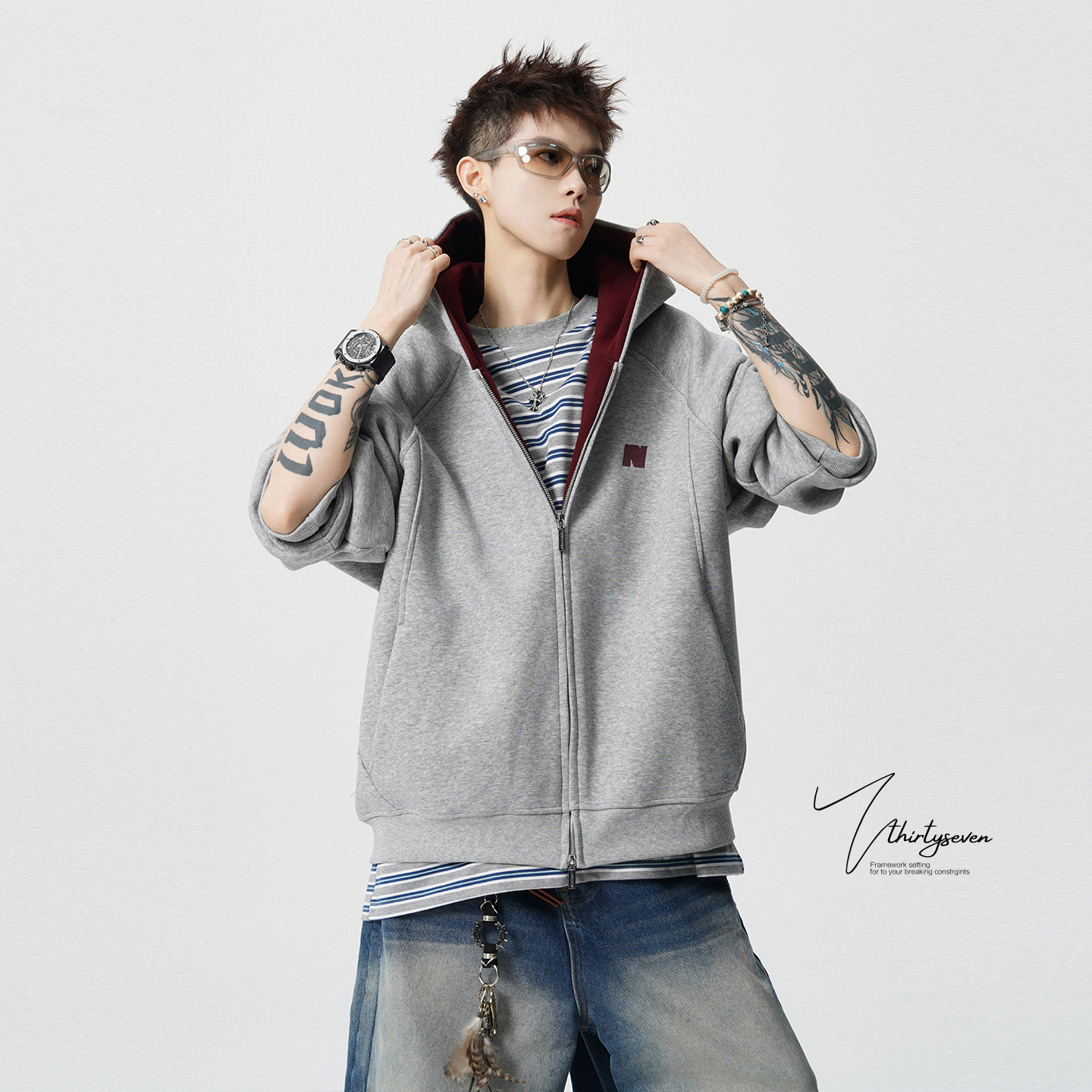 美式解构拼接插肩袖卫衣男