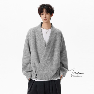 新中式不规则斜纽扣V领开衫毛衣