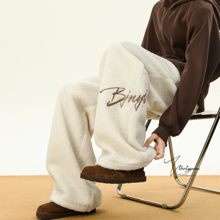 V37美式字母刺绣加绒加厚保暖裤子男秋慵懒松弛感宽松休闲直筒裤