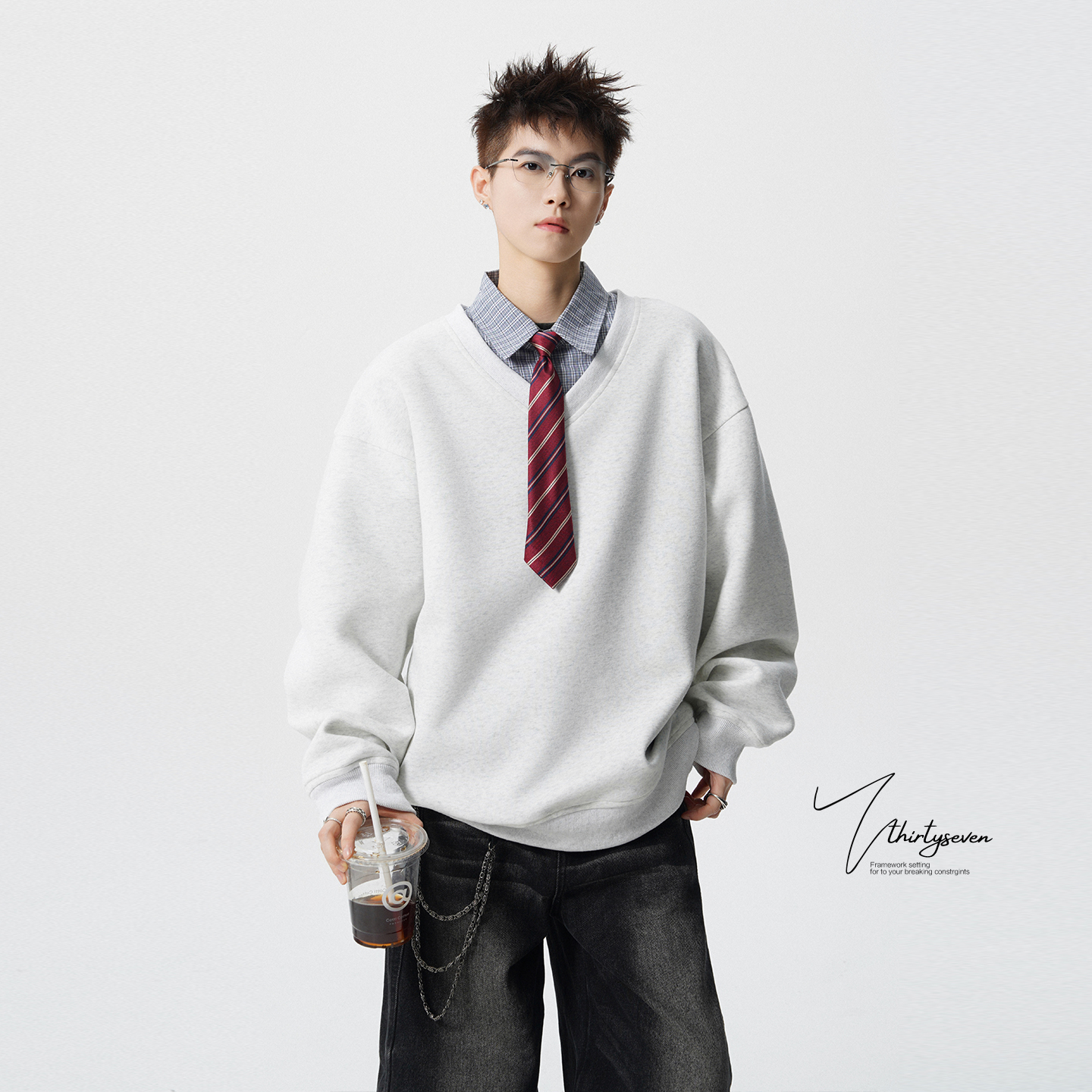 可拆卸领带设计衬衫领卫衣男款