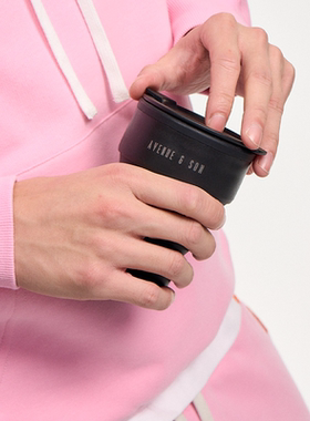 AVENUESON大道之子2025黑色可折叠便携水杯