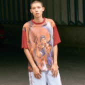 AVENUESON大道之子2025酒红色龙虎门漫画满印网眼透气短袖 T恤