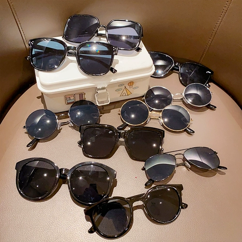 Детские солнцезащитные очки для мальчиков и девочек, защита от ультрафиолета