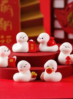 微景观新年可爱小蛇国潮公仔手办饰品配件生肖蛇年车载桌面小摆件