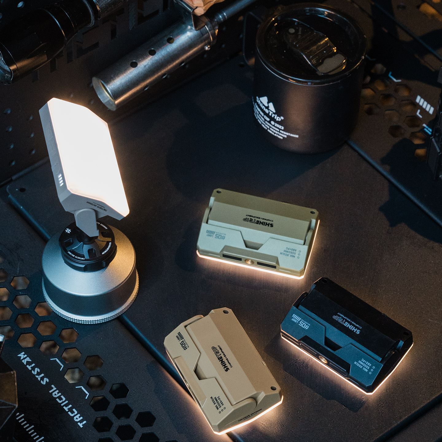 山趣户外05系列卡片式露营灯便携