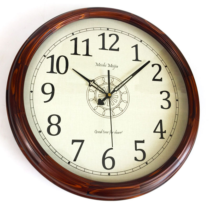 实木挂钟北欧日式卧室