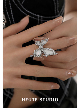 HeuteStudio 【暗纱】超闪高级感新中式甜酷夸张蝴蝶锆石开口戒指