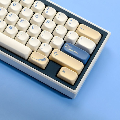 豆奶键帽MOA\KOA高度可爱热升华PBT键帽140键小全套盒装GMK卡通风