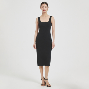 方领长款 气质修身 连衣裙 Bari Petit