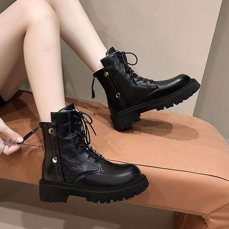 大码马丁靴41到43显脚小秋冬加绒厚底靴子英伦风高级感黑色小短鞋,女鞋,马丁靴,淘宝优惠券,粉丝福利购,淘宝优惠卷