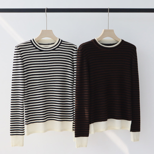 春新款女装时尚圆领微宽羊毛混纺黑白细条纹毛衣
