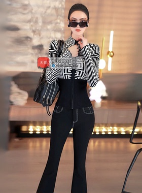 VJE秋冬季几何黑白图案提花拉链高领上衣2025新款时尚修身针织衫