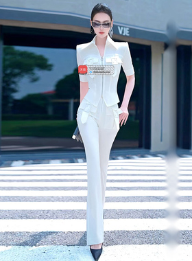 VJE气质修身翻领上衣喇叭裤两件套2025夏季新款白色气质干练套装