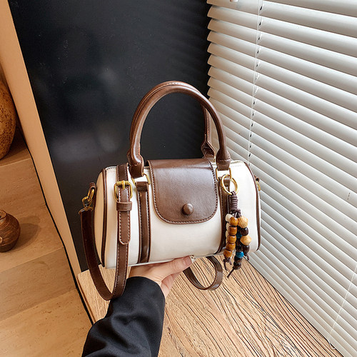 新款百搭波士顿单肩手提包